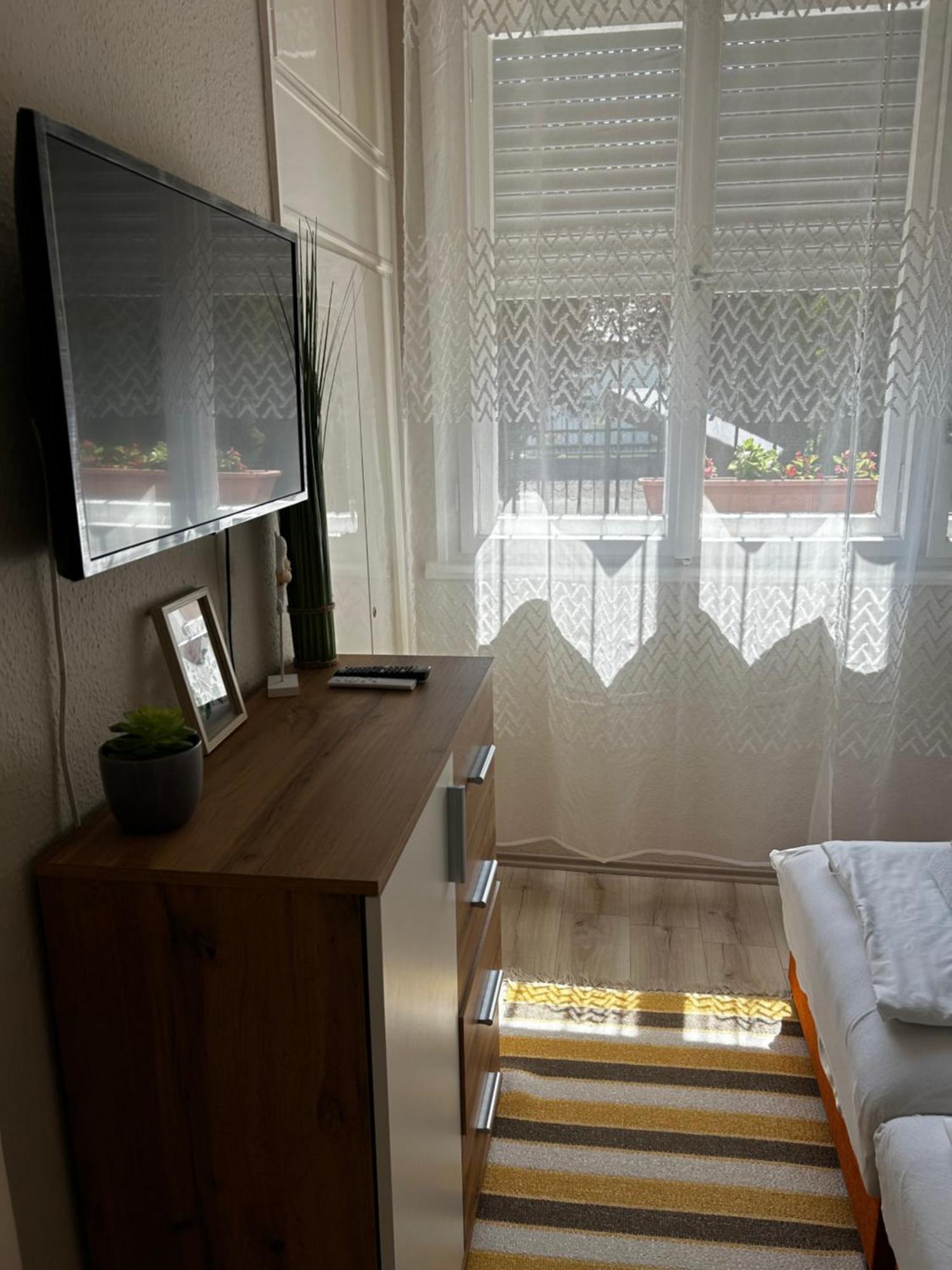 Kisvirag Apartman Hajdúszoboszló Εξωτερικό φωτογραφία